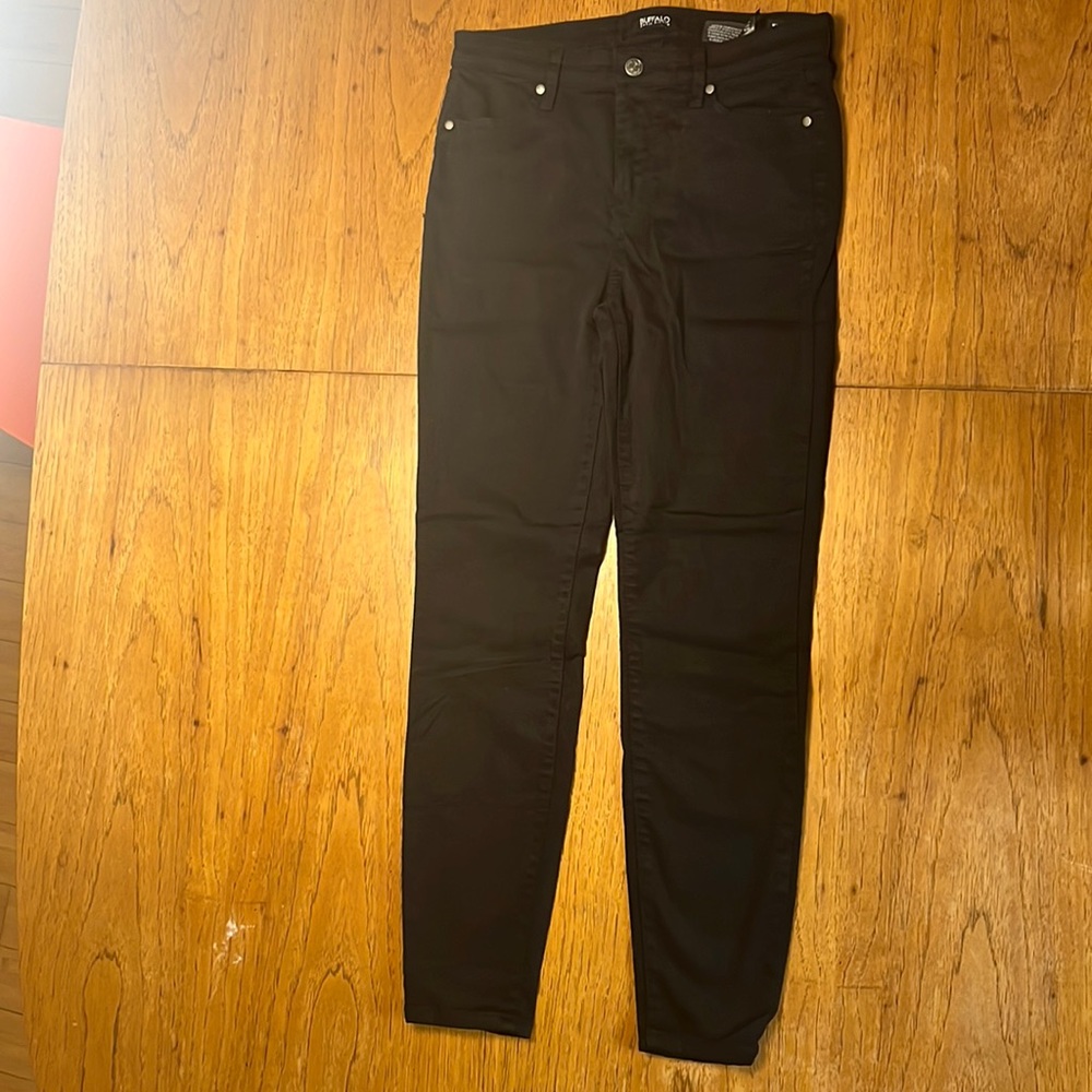Size 4 black skinny pants “Hannah” high rise soft stretch Buffalo David Bitton